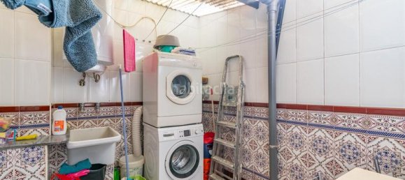 5 bedrooms Townhouse in Loja, Spain No. 201038 15