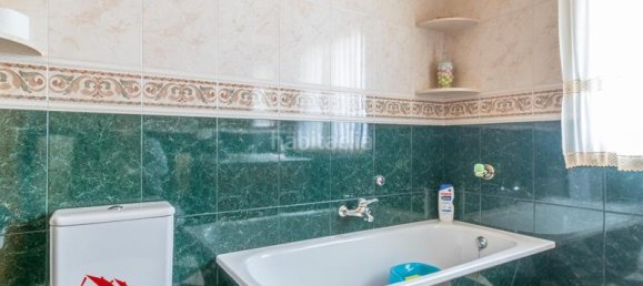 5 bedrooms Townhouse in Loja, Spain No. 201038 11