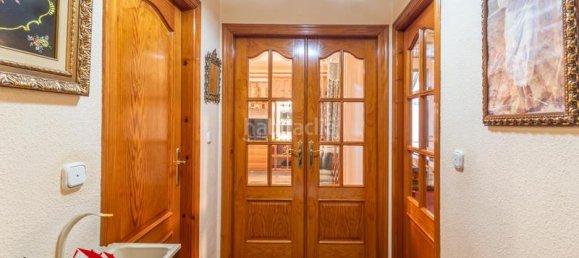 5 bedrooms Townhouse in Loja, Spain No. 201038 9