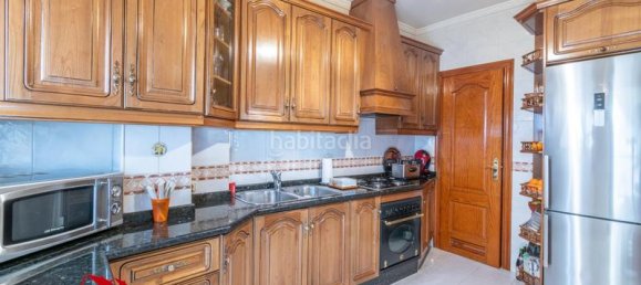 5 bedrooms Townhouse in Loja, Spain No. 201038 14