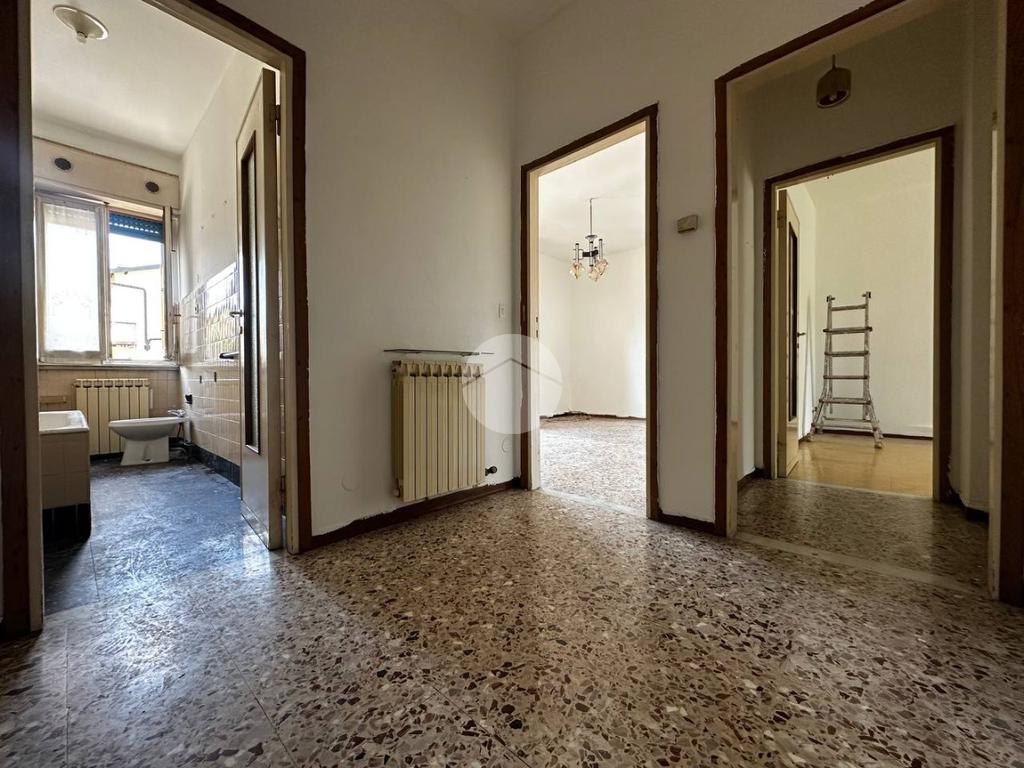 2غرفة شقة في Melzo, Italy رقم 329598