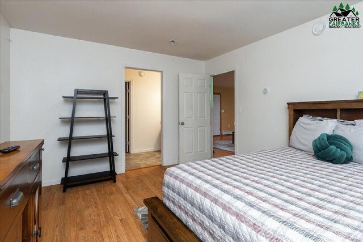 3 bedrooms House in North Pole, USA No. 385377