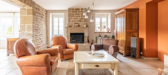 4 bedrooms House in Vire, France No. 358914 6