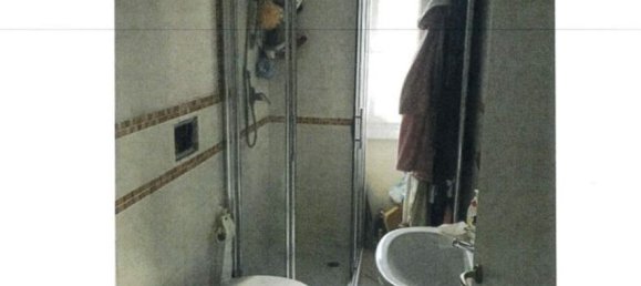 3 rooms Apartment in Scandicci, Italy No. 44251 13