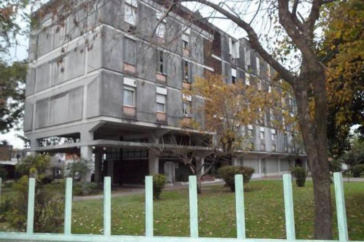 3 Schlafzimmer Wohnung in General San Martin, Argentina, Nr. 61427