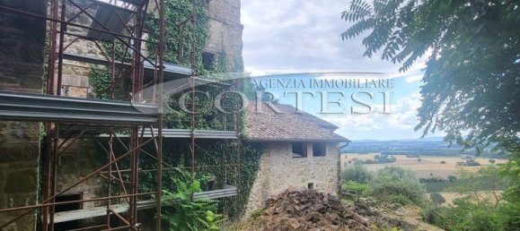 Villa de 10 habitaciónes en Torgiano, Italy No. 299693 13