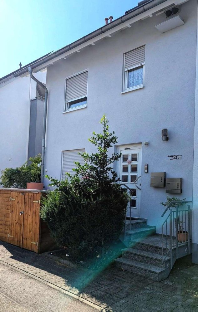 Таунхаус с 7 комнатами в Эммендинген, Германия № 248746