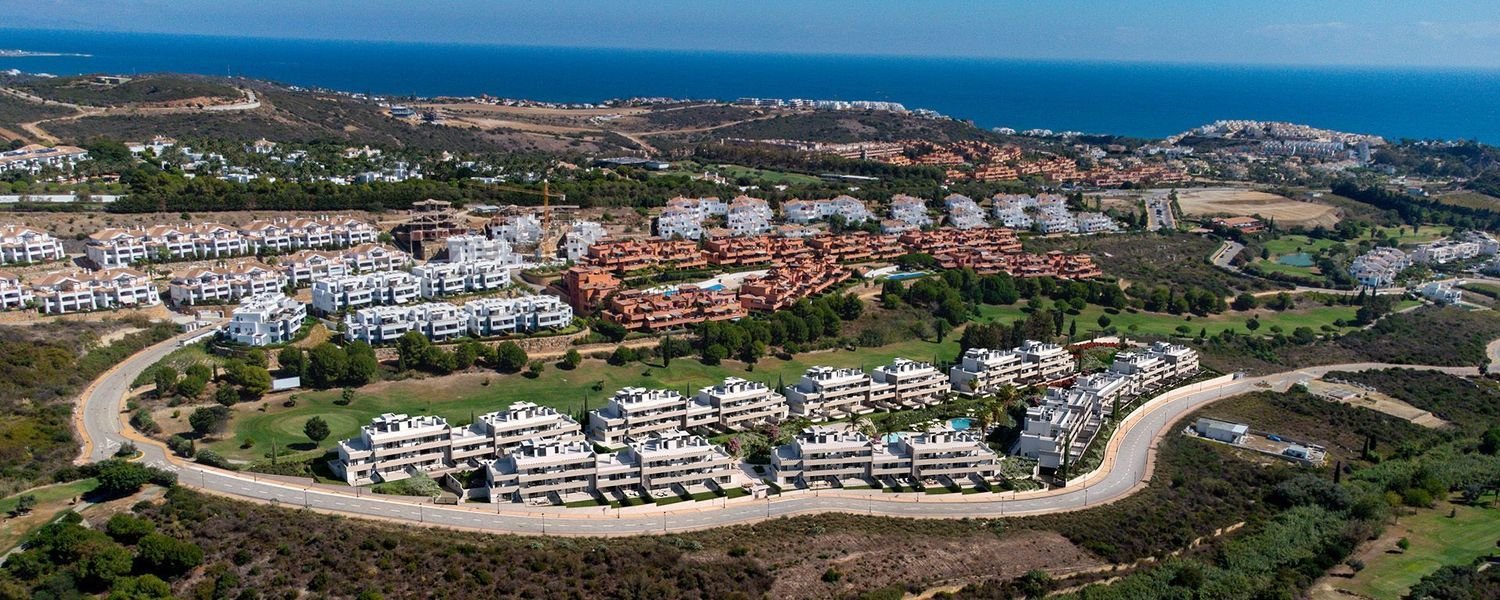 4 bedrooms Apartment in Casares, Spain No. 133639