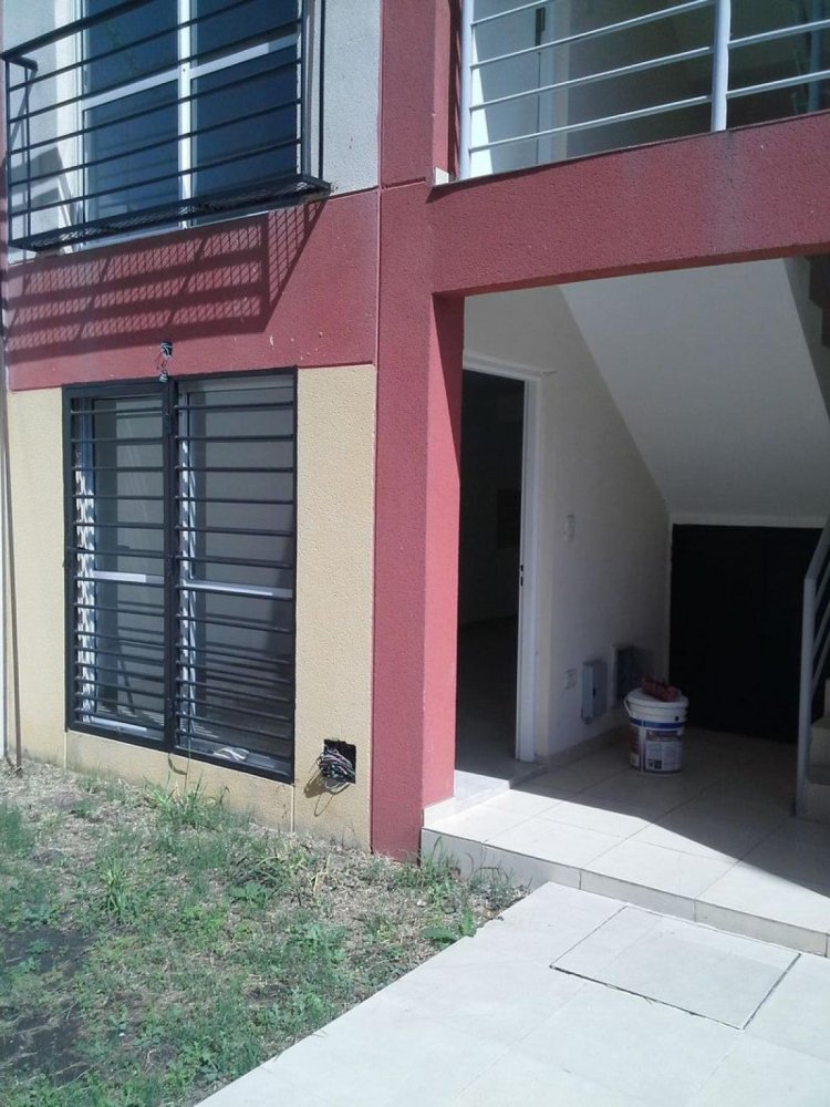 Studio in Moron, Argentina No. 53758