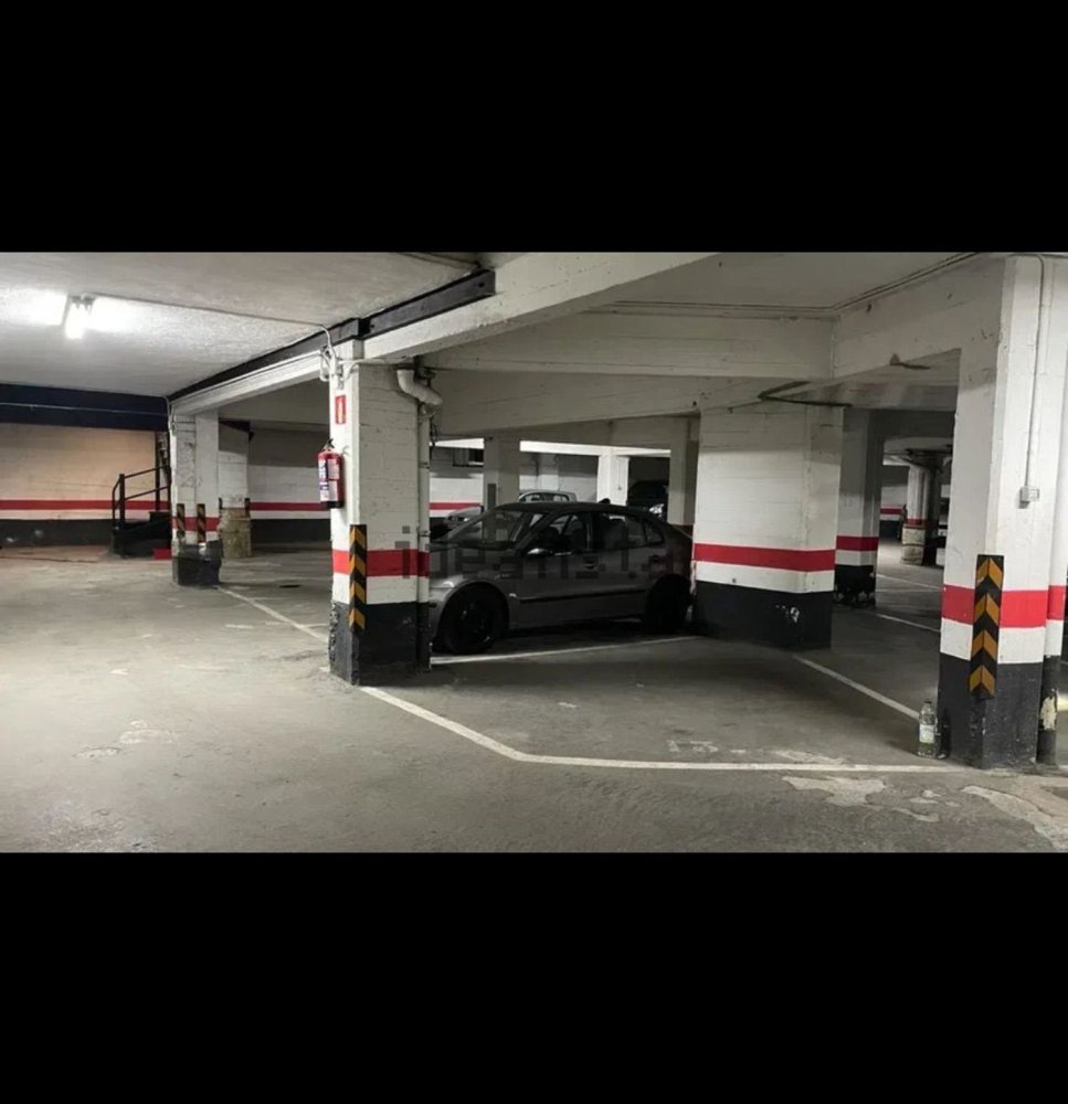 Garage à Basque Autonomous Community, Spain 9m² No. 251263