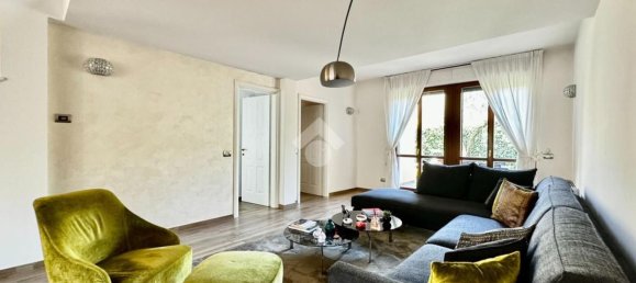 Вилла с 6 комнатами в Крема, Италия № 107163 2