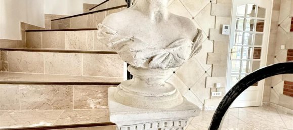 Villa de 3 dormitorios en Chalons-en-Champagne, France No. 361822 6