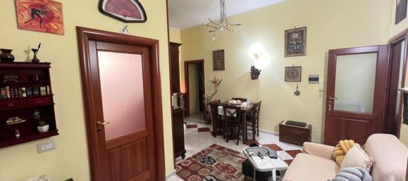 1 bedroom Apartment in Naples, Italy No. 296537 8
