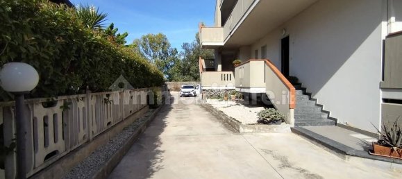 Квартира с 3 спальнями в Читта Сант Анджело, Италия № 339697 30