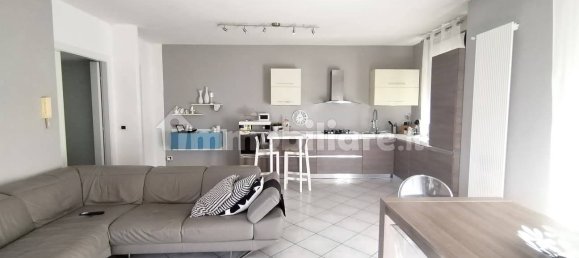 Квартира с 3 спальнями в Читта Сант Анджело, Италия № 339697 12