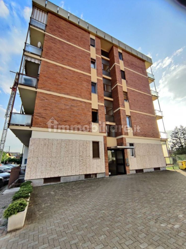 1 bedroom Apartment in Gassino Torinese, Italy No. 297642