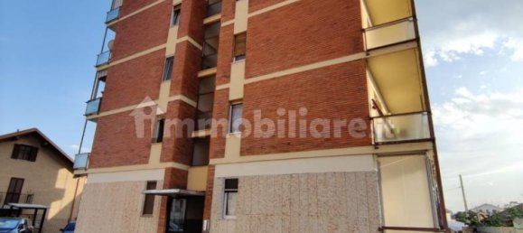 1 bedroom Apartment in Gassino Torinese, Italy No. 297642 2