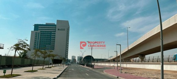 698m² Office in Downtown Jebel Ali, UAE No. 42629 7