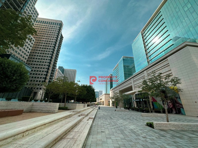 698m² Office in Downtown Jebel Ali, UAE No. 42629