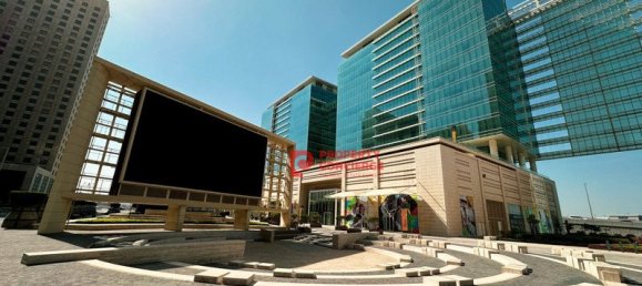 698m² Office in Downtown Jebel Ali, UAE No. 42629 3