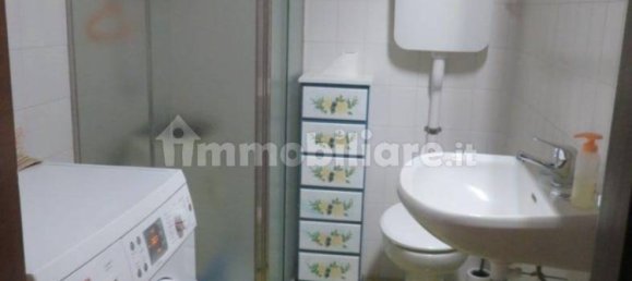 2 bedrooms Apartment in Imola, Italy No. 329060 8