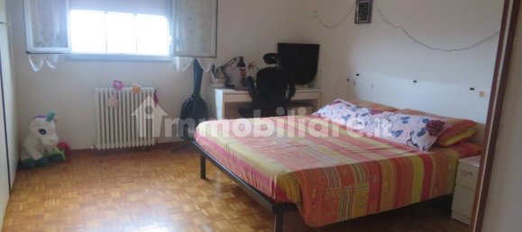 2 bedrooms Apartment in Imola, Italy No. 329060 4