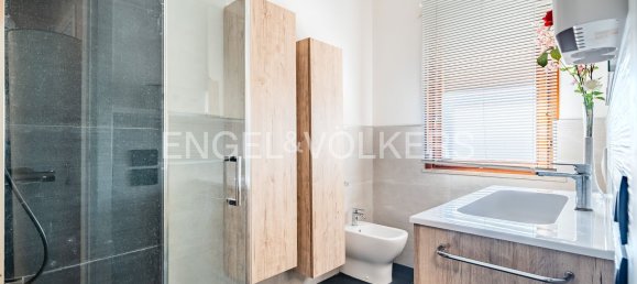 9 bedrooms Villa in Preganziol, Italy No. 380744 10