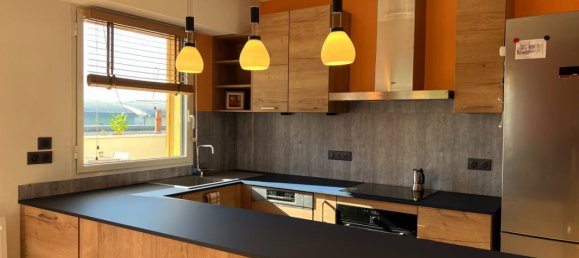 Apartamento de 2 dormitorios en Aytre, France No. 198462 4