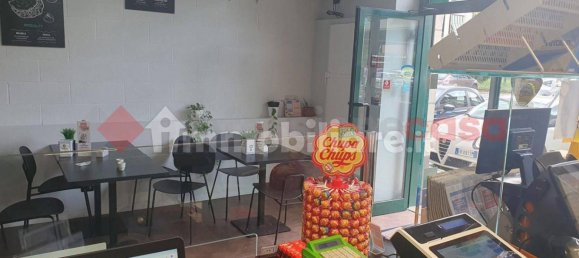 Коммерческая недвижимость с 1 комнатой в Пинероло, Италия № 58372 6