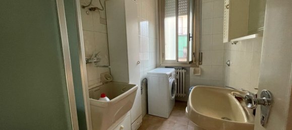3-Zimmer Wohnung in Bologna, Italy, Nr. 17932 16