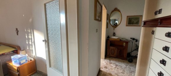 3-Zimmer Wohnung in Bologna, Italy, Nr. 17932 14