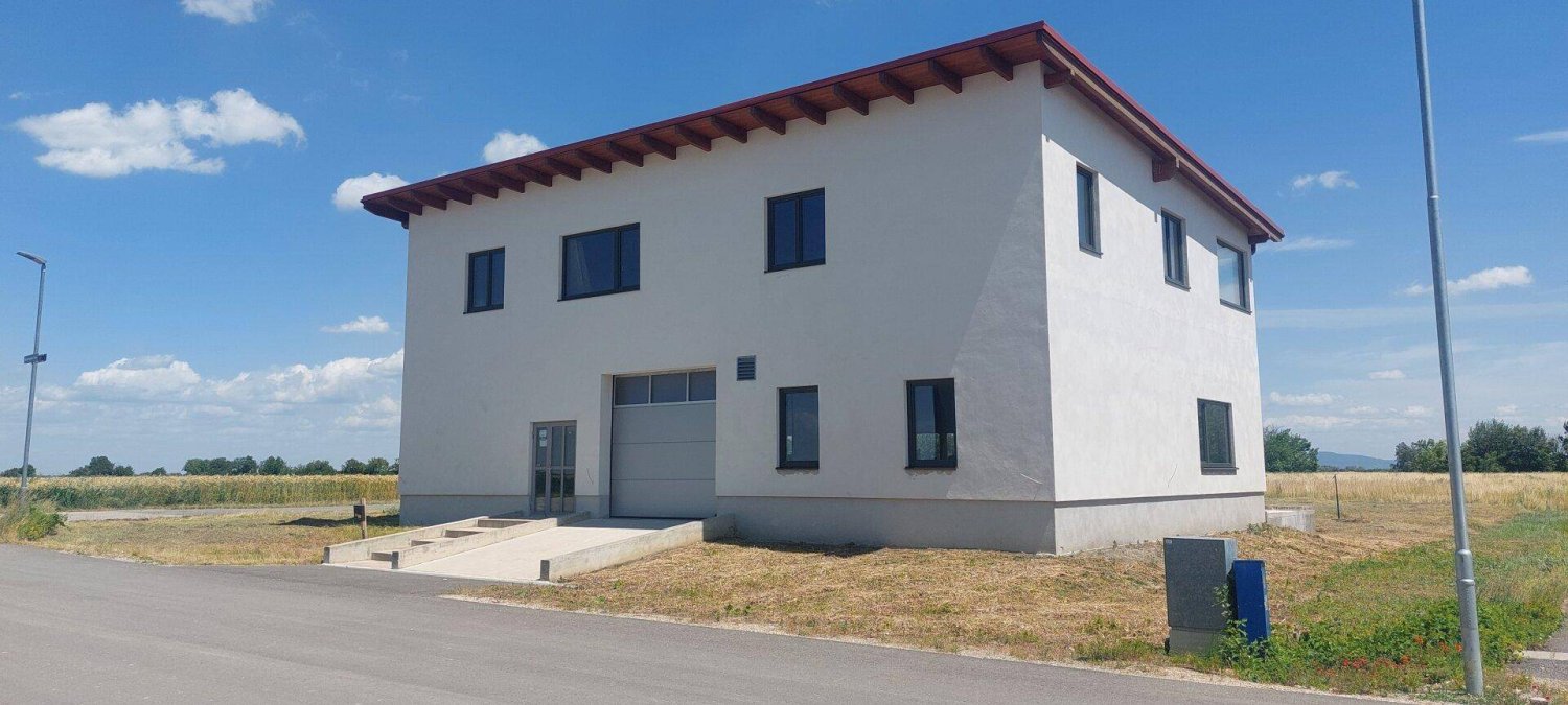 Склад 380м² в Орт ан дер Донау, Австрия № 222745