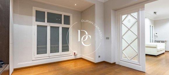 4 bedrooms Apartment in Barcelona, Spain No. 182760 17