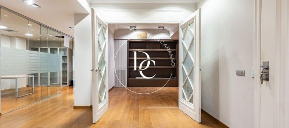 4 bedrooms Apartment in Barcelona, Spain No. 182760 14