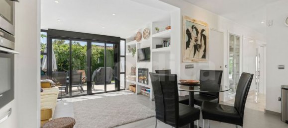 5 bedrooms Villa in Marbella, Spain No. 207415 10