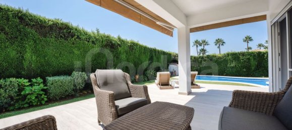 5 bedrooms Villa in Marbella, Spain No. 207415 24