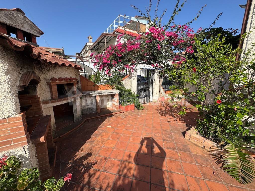 2 bedrooms Apartment in Santa Maria del Cedro, Italy No. 339326