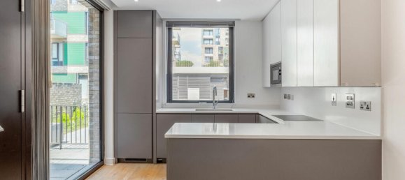 3 bedrooms House in London, United Kingdom No. 14165 5