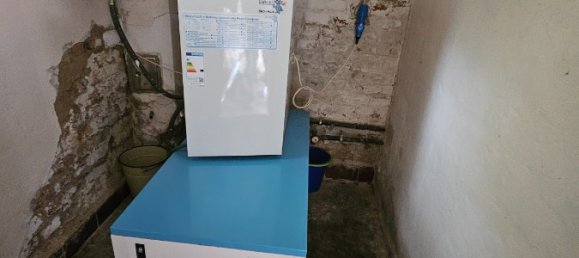 5 rooms House in Burgenlandkreis, Germany No. 341276 4