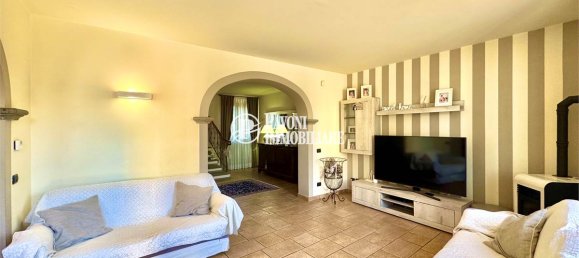 Дом с 3 спальнями в Пистоя, Италия № 263137 9