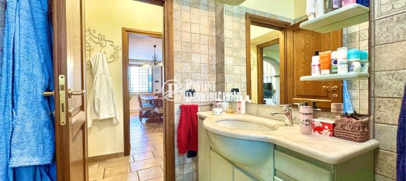 Дом с 3 спальнями в Пистоя, Италия № 263137 26