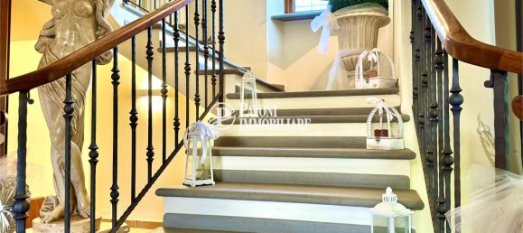 Дом с 3 спальнями в Пистоя, Италия № 263137 2