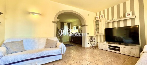 Дом с 3 спальнями в Пистоя, Италия № 263137 7