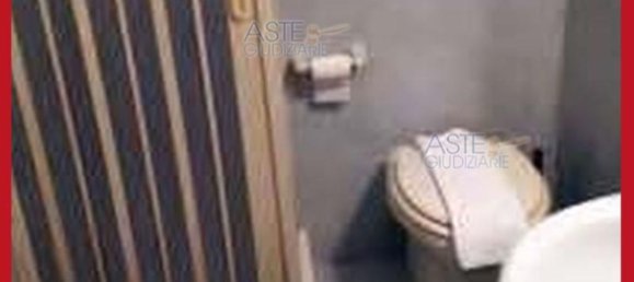 5 bedrooms Apartment in Rome, Italy No. 330807 11