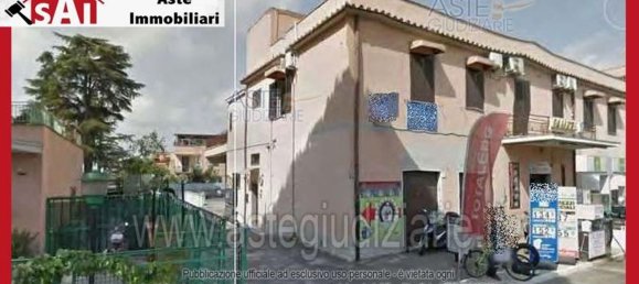 5 bedrooms Apartment in Rome, Italy No. 330807 43