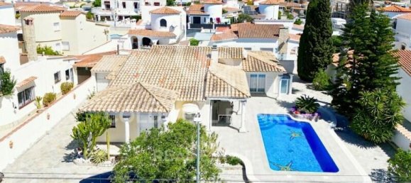 5 bedrooms House in Empuriabrava, Spain No. 82925 22