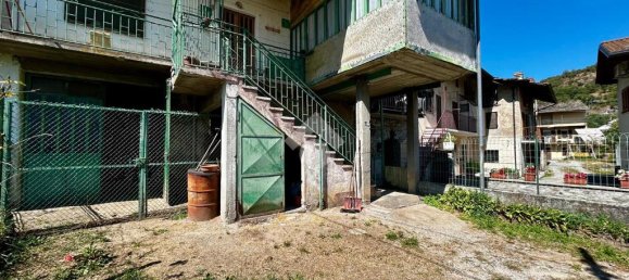 4 bedrooms House in Villar Focchiardo, Italy No. 322128 5