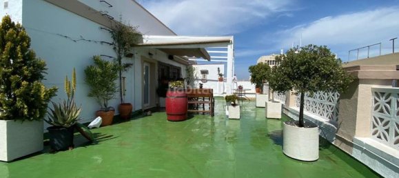 2 bedrooms Penthouse in Cadiz, Spain No. 164547 2