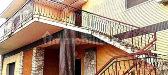 4 bedrooms Villa in Lecce, Italy No. 200434 5