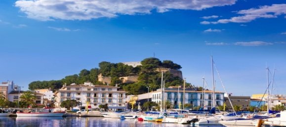 3 bedrooms Villa in Denia, Spain No. 2525 8